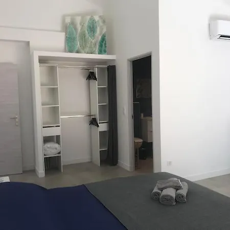 Rossa Contemporaine Piscine Chauffee Villa *